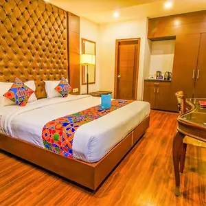 *** Hotel Kian By Jmd Group India